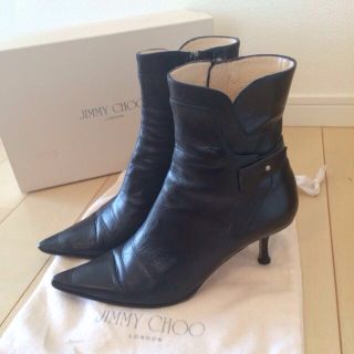 ジミーチュウ(JIMMY CHOO)のJIMMY CHOO ショートブーツ(ブーツ)