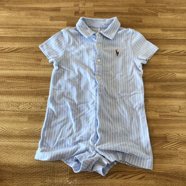 Ralph Lauren(ラルフローレン)のラルフ 水色のストライプ  12m キッズ/ベビー/マタニティのベビー服(~85cm)(ロンパース)の商品写真