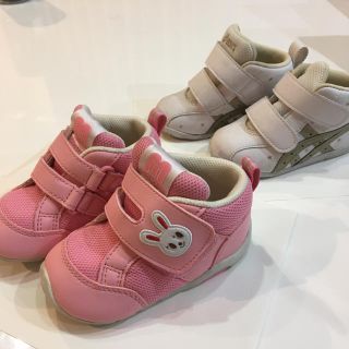 ミキハウス(mikihouse)のミキハウス 13.5 アシックス 13.5 靴セット 女の子向け(スニーカー)