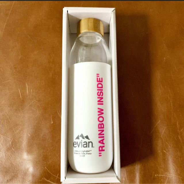 OFF-WHITE(オフホワイト)の日本未発売 EVIAN by VIRGIL ABLOH エビアン ヴァージル インテリア/住まい/日用品のキッチン/食器(タンブラー)の商品写真