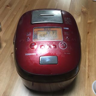 トウシバ(東芝)のTOSHIBA 炊飯器 RC-10VRK 5.5合(炊飯器)