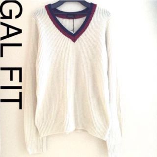 ギャルフィット(GAL FIT)のVネックラインニット チルデンニット(ニット/セーター)