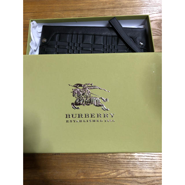 BURBERRY(バーバリー)の【値下げしました！】Burberry クラッチバッグ メンズのバッグ(セカンドバッグ/クラッチバッグ)の商品写真