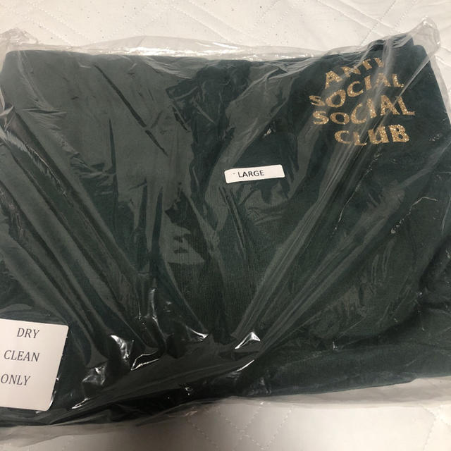 Anti social social club フーディ