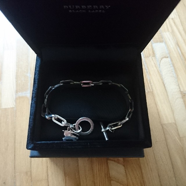 BURBERRY BLACK LABEL(バーバリーブラックレーベル)のバーバリーブラックレーベル ブレスレット シルバー925 メンズのアクセサリー(ブレスレット)の商品写真