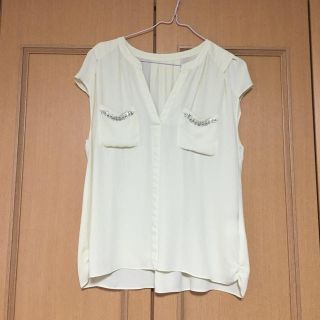 ジャスグリッティー(JUSGLITTY)の《美品》シフォンブラウス(シャツ/ブラウス(半袖/袖なし))