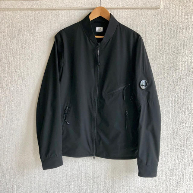 C.P. Company(シーピーカンパニー)のCP COMPANY ライトジャケット アウトドア 防水 美品 メンズのジャケット/アウター(ナイロンジャケット)の商品写真