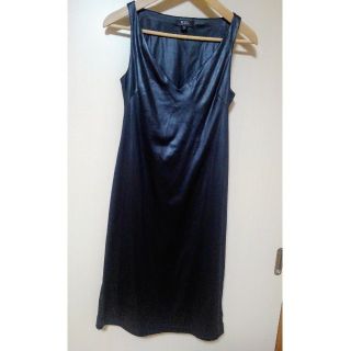 ビーシービージーマックスアズリア(BCBGMAXAZRIA)のBCBG  ブラックドレス  ストレッチ タイトライン フェイクレザー(ひざ丈ワンピース)