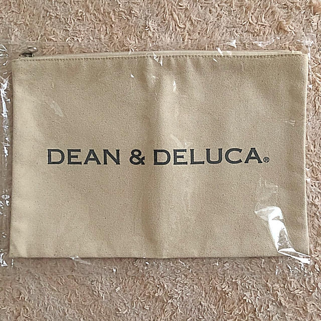 DEAN & DELUCA(ディーンアンドデルーカ)のDEAN & DELUCA  布地 クラッチバック 貴重  【タイムセール】 レディースのバッグ(クラッチバッグ)の商品写真