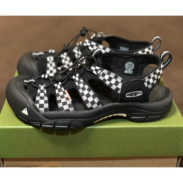 KEEN(キーン)の KEEN NEWPORT H2 サイズ25㎝ ❗️中古品(超美品)❗️ レディースの靴/シューズ(サンダル)の商品写真