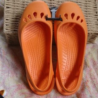 クロックス(crocs)のクロックス  22.5~23センチ(サンダル)