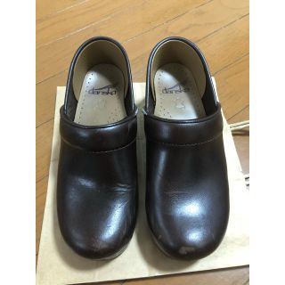 ダンスコ(dansko)の【最終値下】ダンスコ プロフェッショナル エスプレッソ(ローファー/革靴)