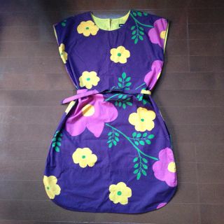 マリメッコ(marimekko)のマリメッコ☆花柄ワンピース(ひざ丈ワンピース)