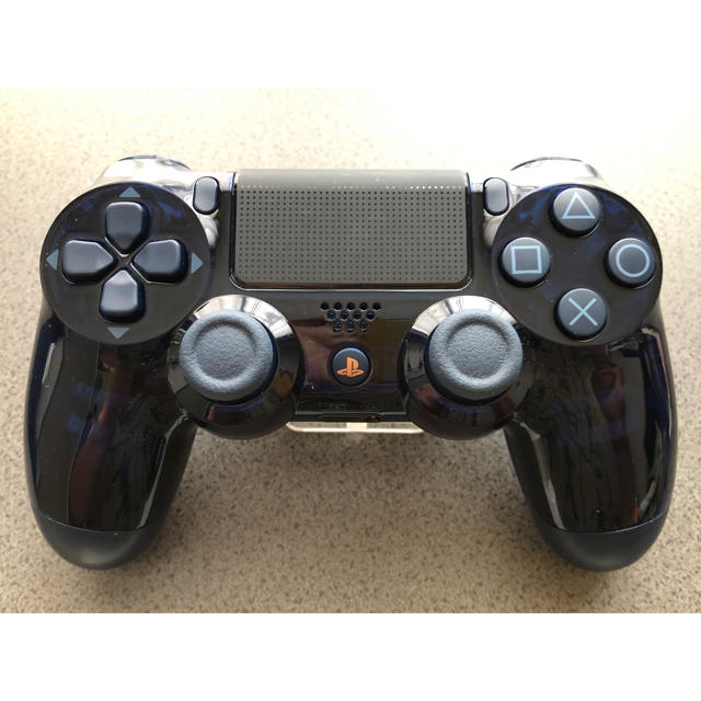 DUALSHOCK4 500 Million Limited Edition