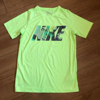 ナイキ(NIKE)のNIKE DRY FIT Tシャツ キッズLサイズ(Tシャツ/カットソー)