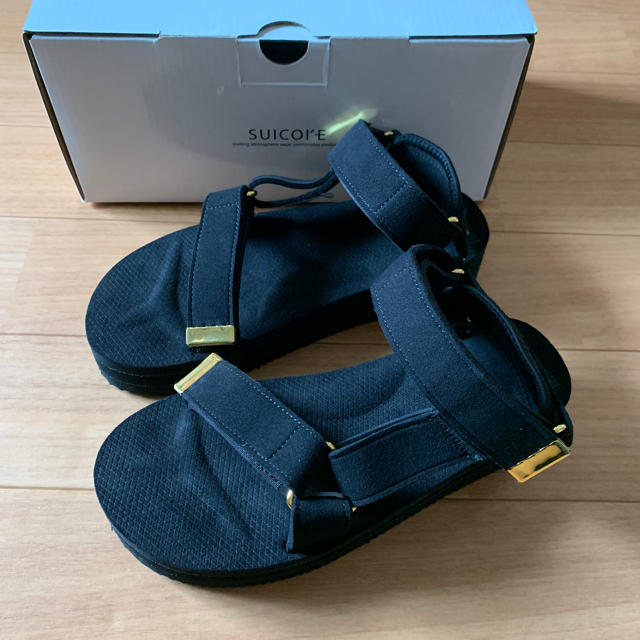 suicoke(スイコック)のDEUXIEME CLASSE SUICOKEスイコック スエードサンダル22 レディースの靴/シューズ(サンダル)の商品写真