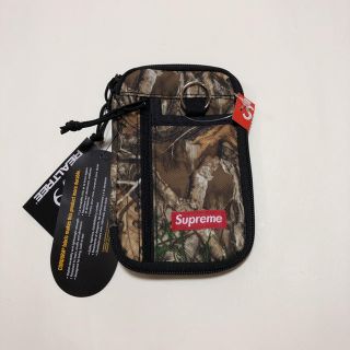 シュプリーム(Supreme)の19aw Supreme Small Zip Pouch CAMO ショルダー(ポーチ)