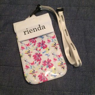 リエンダ(rienda)のrienda.スマホケース(ポーチ)