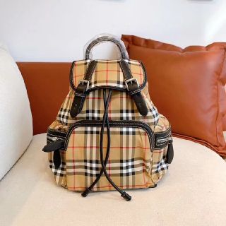 BURBERRY - 新品 Burberry ババリー リュックの通販｜ラクマ