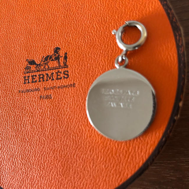 Hermes(エルメス)のエルメス セリエペンダントトップ レディースのアクセサリー(チャーム)の商品写真