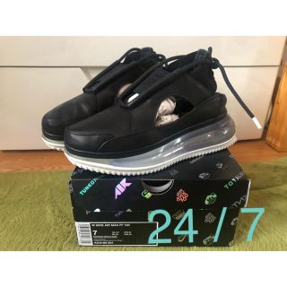 ナイキ(NIKE)のNIKE W AIR MAX FF 720 BLACK(スニーカー)