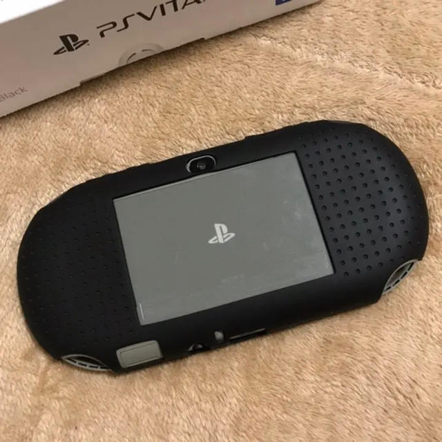 PlayStation®Vita（PCH-2000シリーズ）Wi-Fiモデル 2