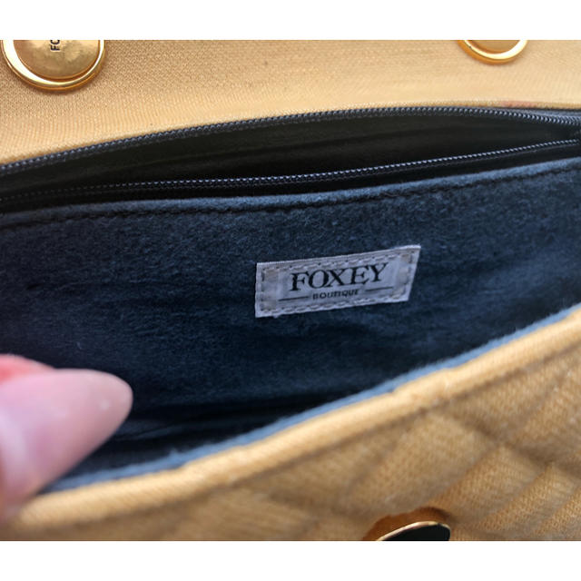 FOXEY(フォクシー)のFoxey フォクシー コットンキルティングチェーンバッグ レディースのバッグ(ショルダーバッグ)の商品写真