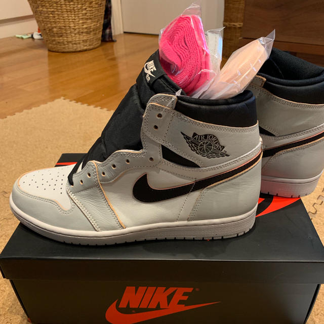 NIKE AIR JORDAN 1 NYC TO PARIS