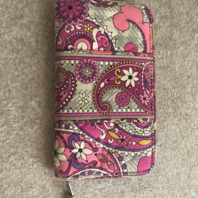 Vera Bradley(ヴェラブラッドリー)のベラ ブラッドリー 財布 レディースのファッション小物(財布)の商品写真