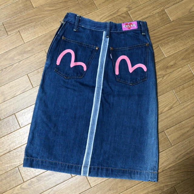 EVISU(エビス)のEVISU donna エヴィス ドンナ☆カモメ デニムスカート レディースのスカート(ひざ丈スカート)の商品写真