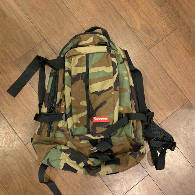 バッグSupreme backpack camo