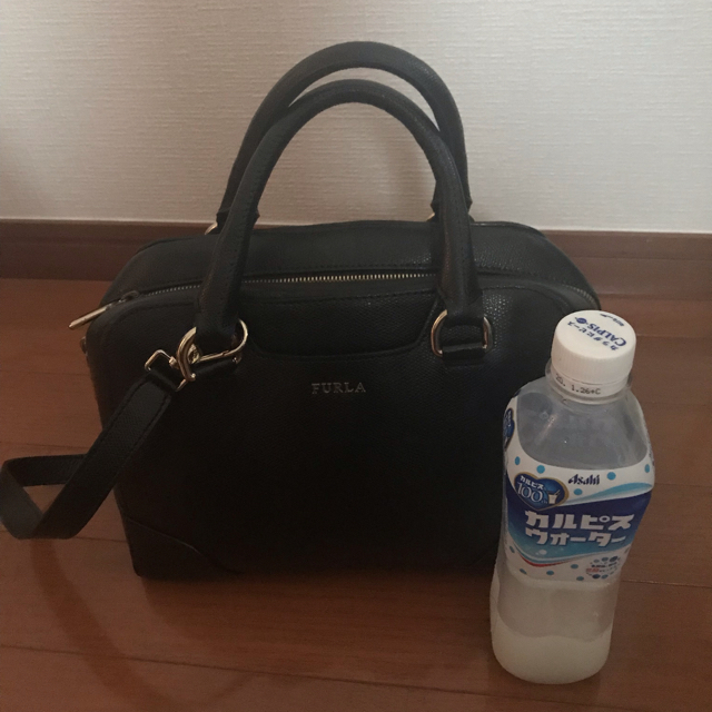 FURLA バッグ