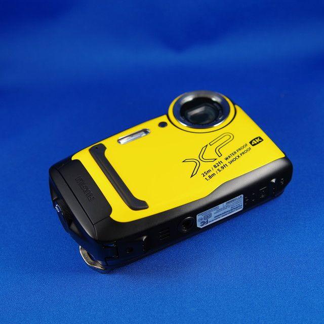 コンパクトデジタルカメラ富士フィルム FinePix XP140 1回だけ使用 美品 値下げ