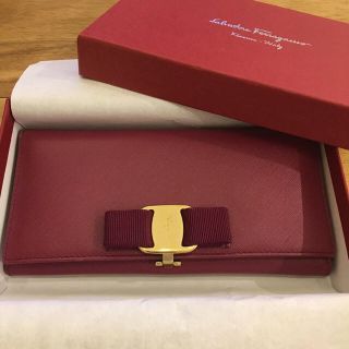 サルヴァトーレフェラガモ(Salvatore Ferragamo)のSalvatore Ferragamo♡長財布(財布)