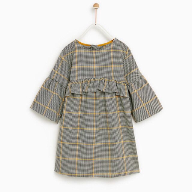 ZARA KIDS(ザラキッズ)の【新品】ザラキッズ ワンピース128 キッズ/ベビー/マタニティのキッズ服女の子用(90cm~)(ワンピース)の商品写真