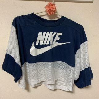 ナイキ(NIKE)のNIKE tシャツ(Tシャツ(半袖/袖なし))