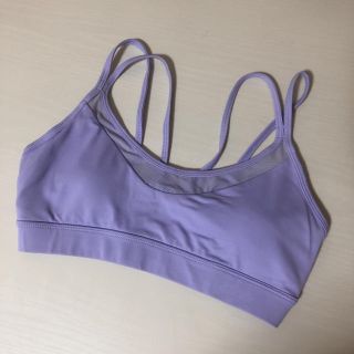 フォーエバートゥエンティーワン(FOREVER 21)のForever21 新品 ラベンダーカラー ブラトップ S(トレーニング用品)