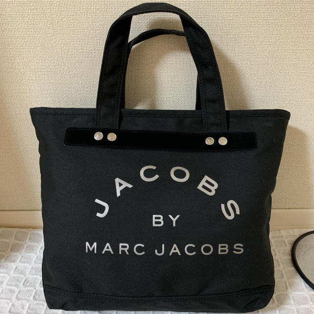 MARC BY MARC JACOBS(マークバイマークジェイコブス)の未使用！マークバイマークジェイコブス トートバッグ レディースのバッグ(トートバッグ)の商品写真