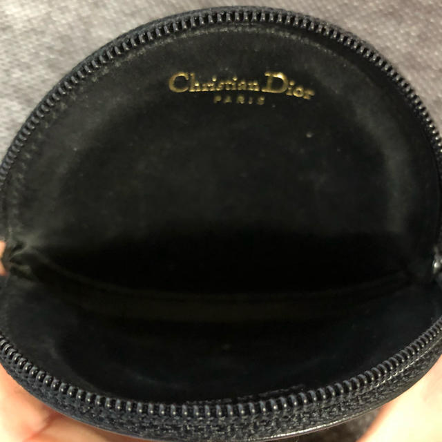 Christian Dior(クリスチャンディオール)のChristian Dior (クリスチャンディオール) ラウンド型小銭入れ レディースのファッション小物(コインケース)の商品写真