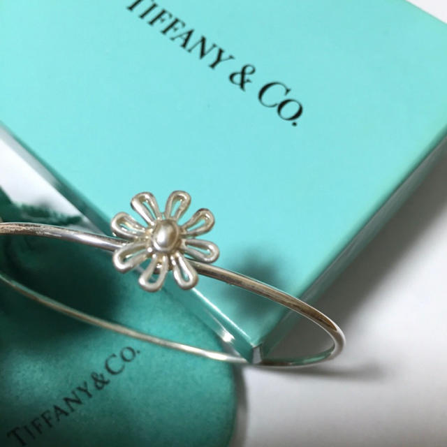 Tiffany & Co. - 限定 ティファニー ★希少デザイン パロマピカソ デイジーフラワーバングルの通販 by ★mo★'s shop