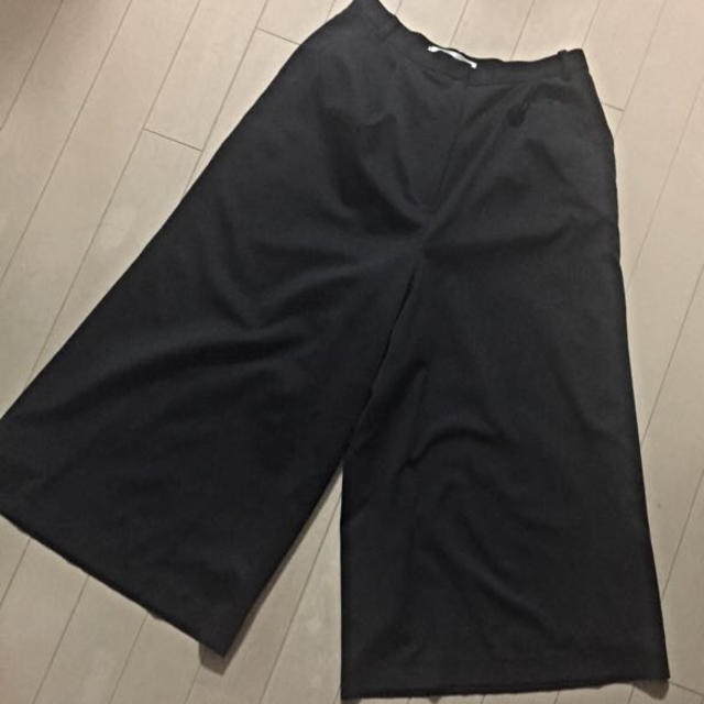 Andemiu(アンデミュウ)の最終値下げ!ガウチョパンツ レディースのパンツ(クロップドパンツ)の商品写真