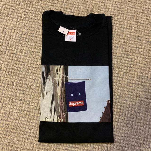 Supreme(シュプリーム)のMサイズ supreme banner tee black バナー Tシャツ 黒 メンズのトップス(Tシャツ/カットソー(半袖/袖なし))の商品写真