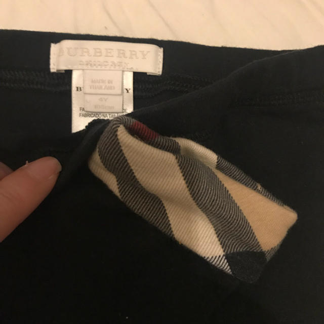 BURBERRY(バーバリー)のバーバリー 4y シャツワンピ&レギンスセット キッズ/ベビー/マタニティのキッズ服女の子用(90cm~)(ワンピース)の商品写真