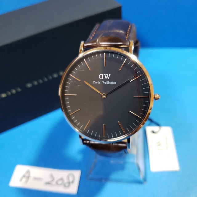 Daniel Wellington - A-208新品40mm❤ダニエルウェリントン♥メンズ(黒)♥激安価格♥送料無料❤の通販 by ★GOLGO★'s shop｜ダニエルウェリントンならラクマ