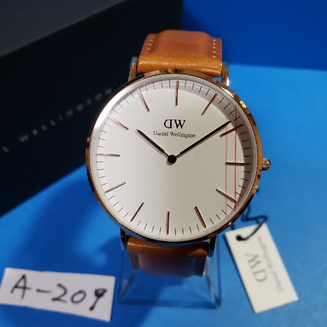 Daniel Wellington - A-209新品40mm❤ダニエルウェリントン♥メンズ(白)♥激安価格♥送料無料❤の通販 by ★GOLGO★'s shop｜ダニエルウェリントンならラクマ