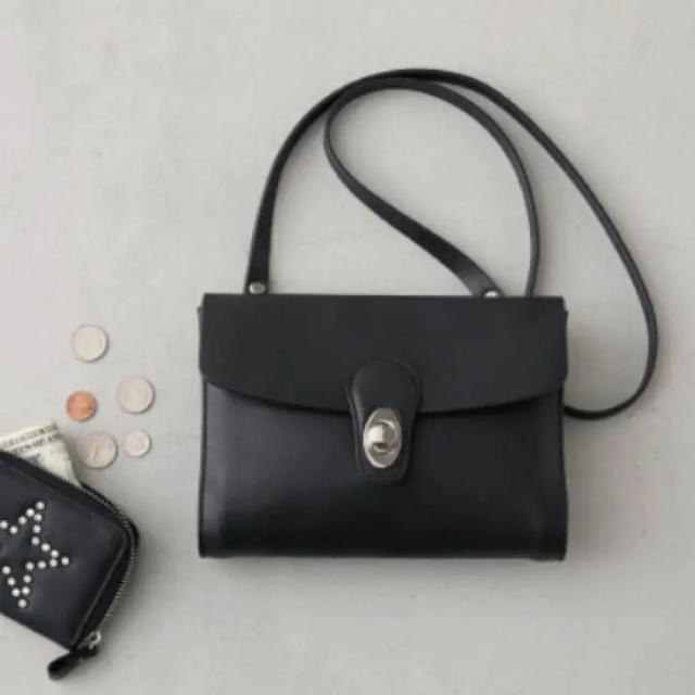 MOUSSY店舗限定ノベルティ♡本革ショルダーバッグ♡ブラック牛革新品タグ付き | フリマアプリ ラクマ