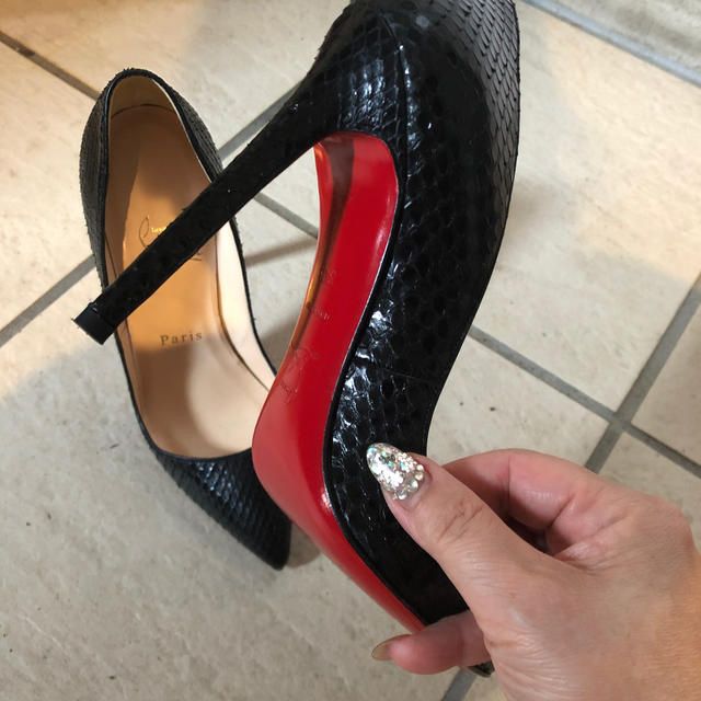 Christian Louboutin(クリスチャンルブタン)の茶茶様専用 レディースの靴/シューズ(ハイヒール/パンプス)の商品写真