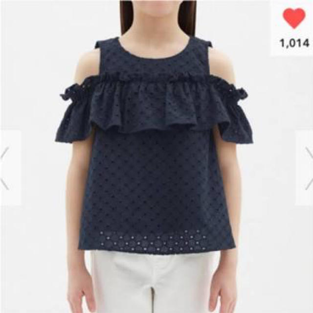 GU(ジーユー)の新品 guオフショルダーブラウス 140 キッズ/ベビー/マタニティのキッズ服女の子用(90cm~)(ブラウス)の商品写真