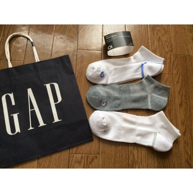 GAP(ギャップ)のGapFit AnkleSocksギャップフィットアンクルソックス靴下3足セット メンズのレッグウェア(ソックス)の商品写真