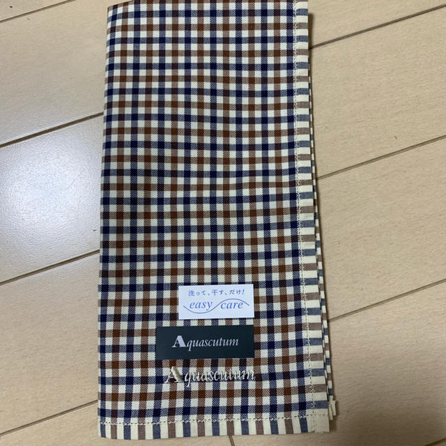 AQUA SCUTUM(アクアスキュータム)の新品 Aquascutum ハンカチ メンズのファッション小物(ハンカチ/ポケットチーフ)の商品写真